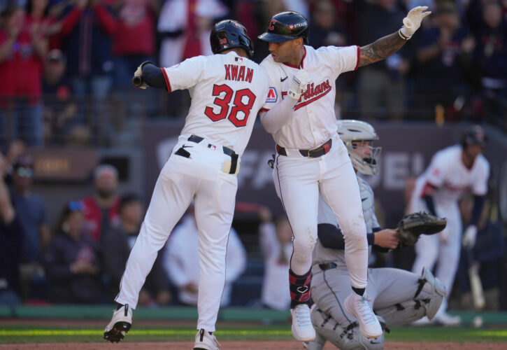 Rocchio, Naylor power 5-run 8th inning, as Guardians beat Tigers 6